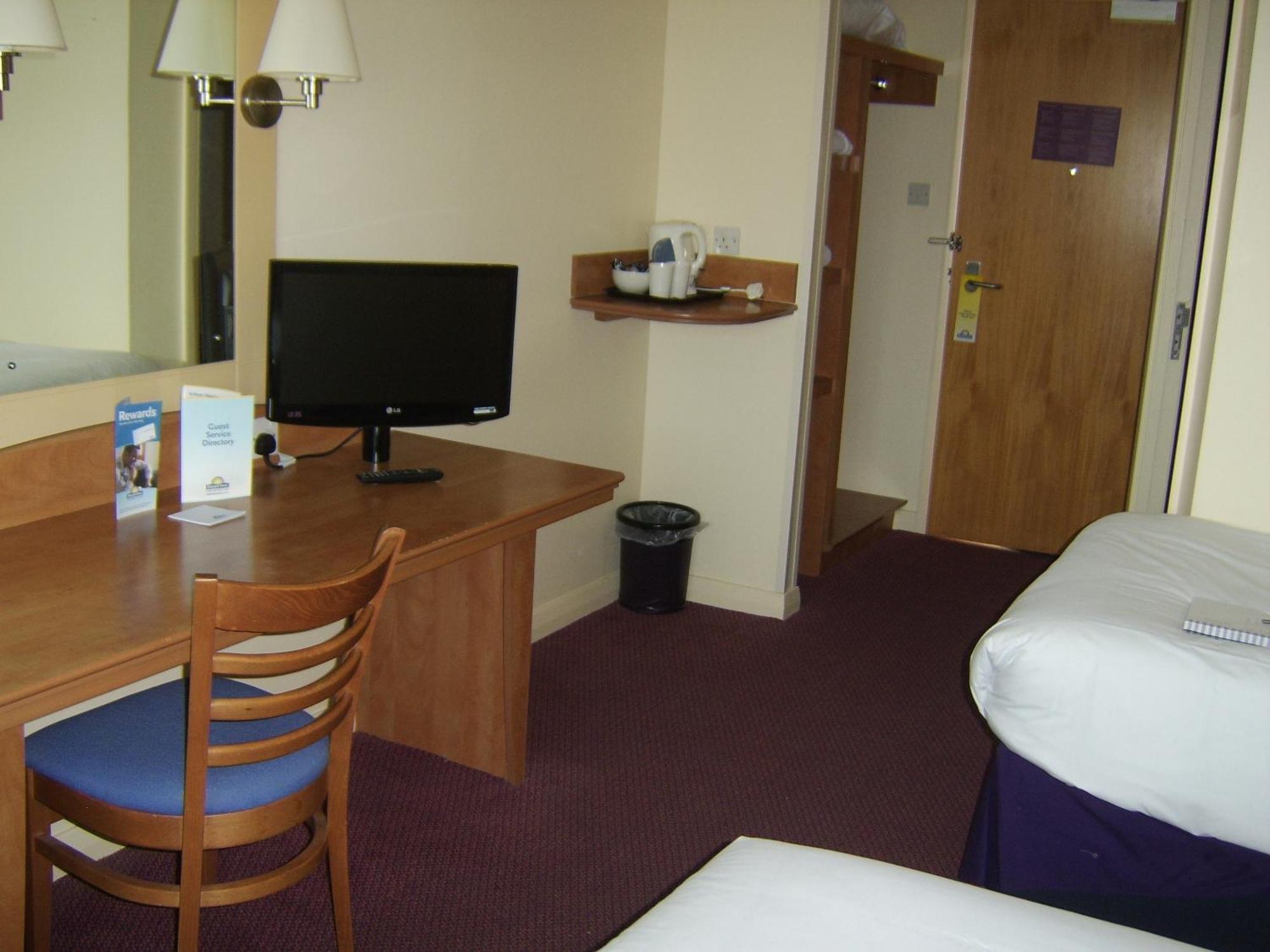 Days Inn Винчестер Экстерьер фото