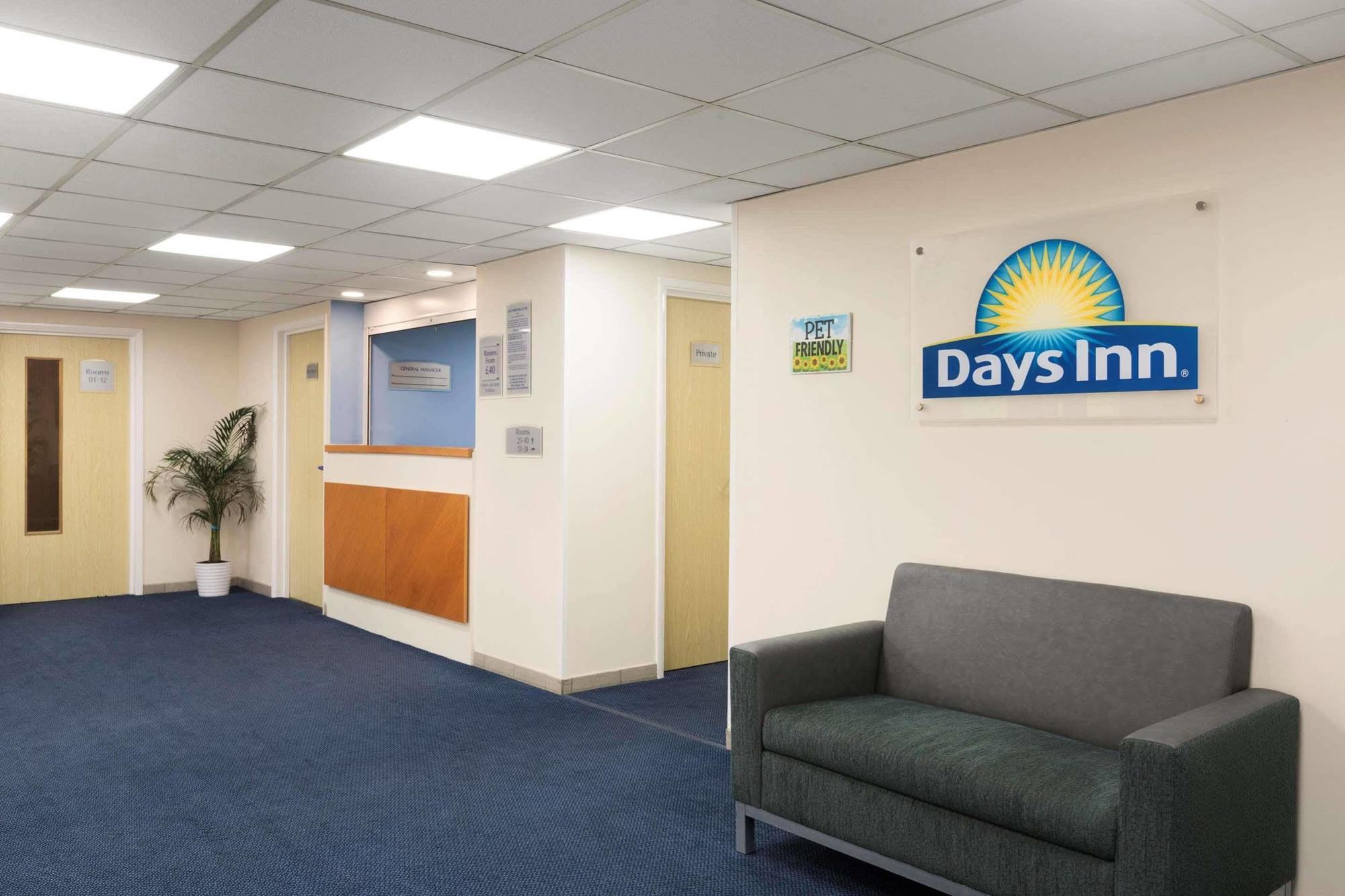 Days Inn Винчестер Экстерьер фото